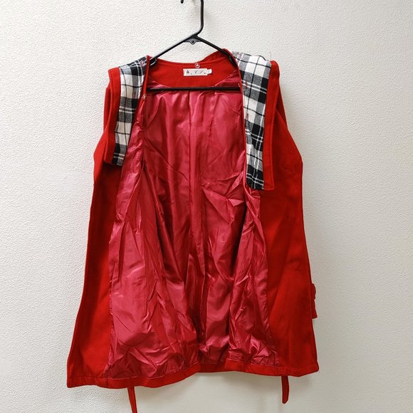 RED SHORT DOUBLEBREASTED TRENCH COAT. - Picture 5 of 7